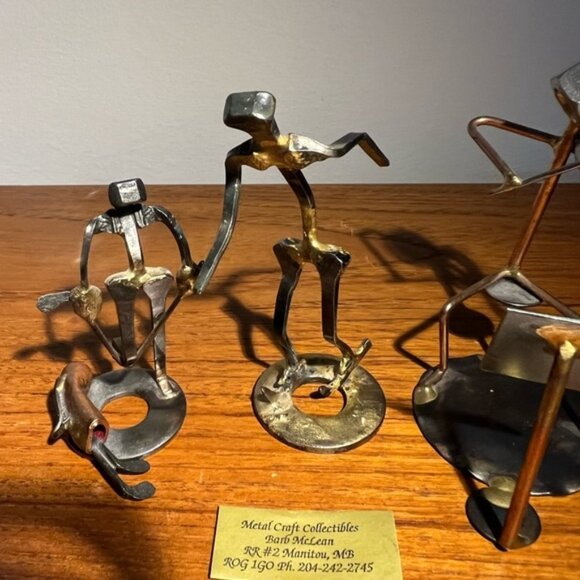 Set Of 3 Scrap Metal Handcrafted Vintage Sculptures Golf Violin Skater Mcm - Picture 6 of 8